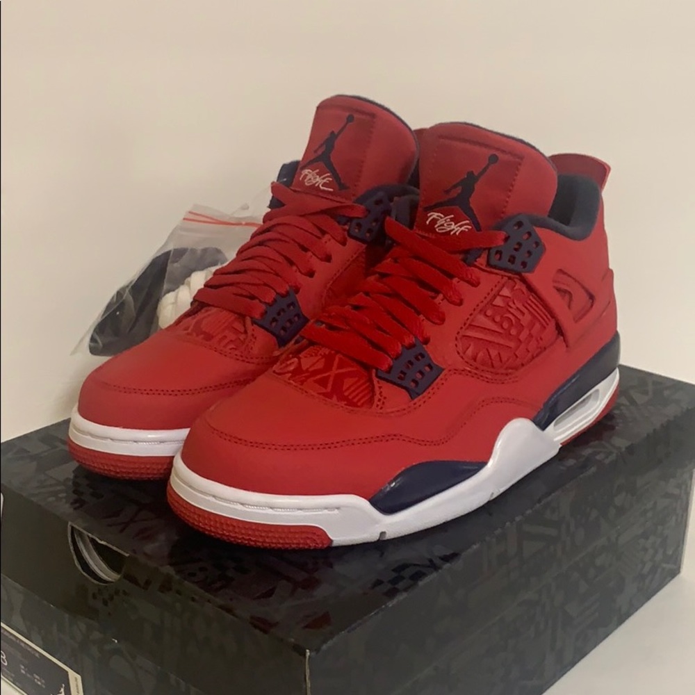 🆕 Air Jordan 4 Retro (Fiba)